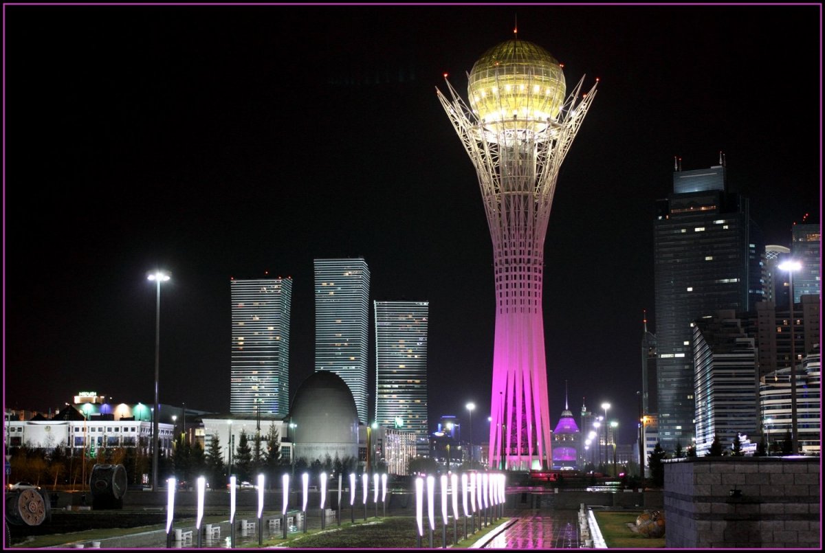 Астана-Байтерек Монумент, Казахстан (16 фото)