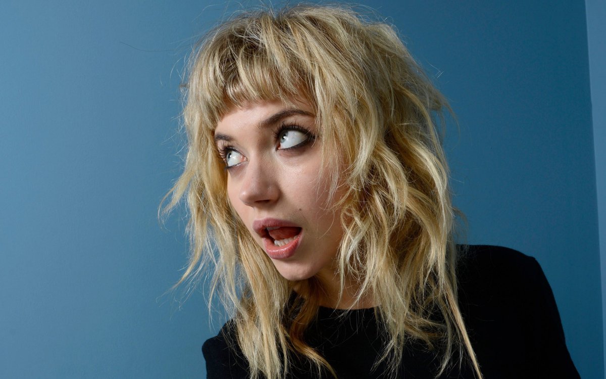 Imogen Poots Images