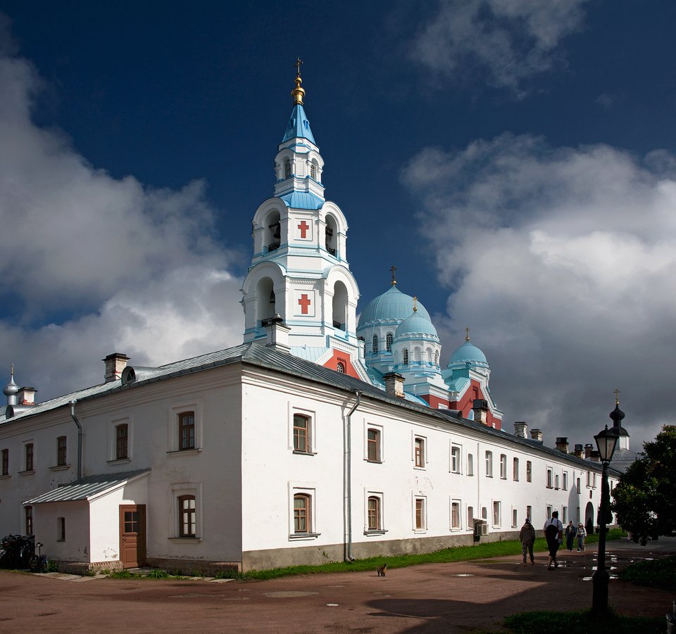 Валаам какой монастырь. Валаамский Спасо-Преображенский монастырь. Спасо-Преображенский монастырь Муром Валаам. Ансамбль Валаамского Преображенского монастыря.