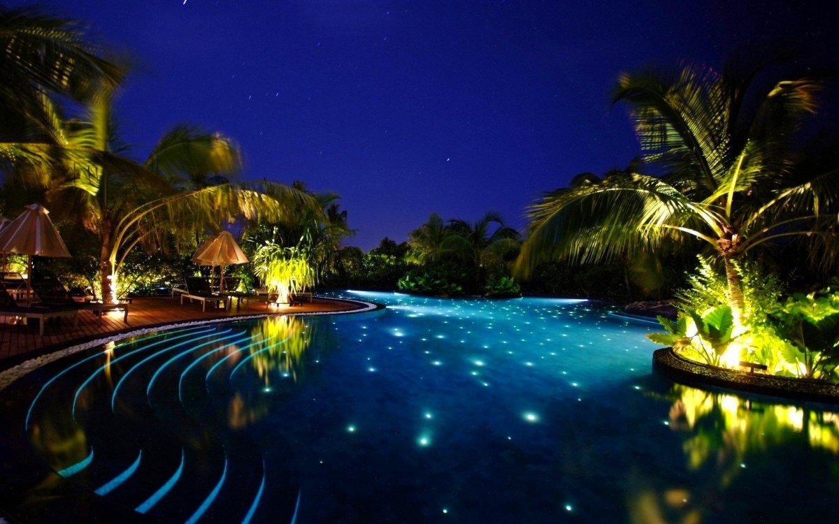 Мальдивы ночью (67 фото)