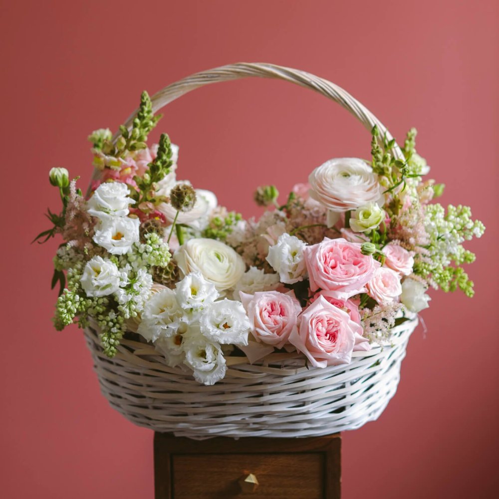 Красивые корзинки с цветами (81 фото)