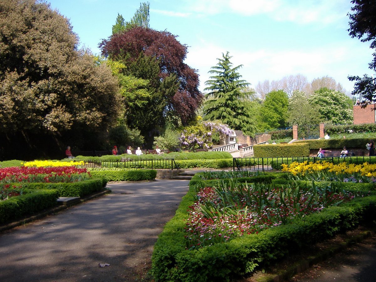 Park london. Риджентс парк. Сион парк Лондон. Гайд парк в Лондоне. Грин парк Лондон.