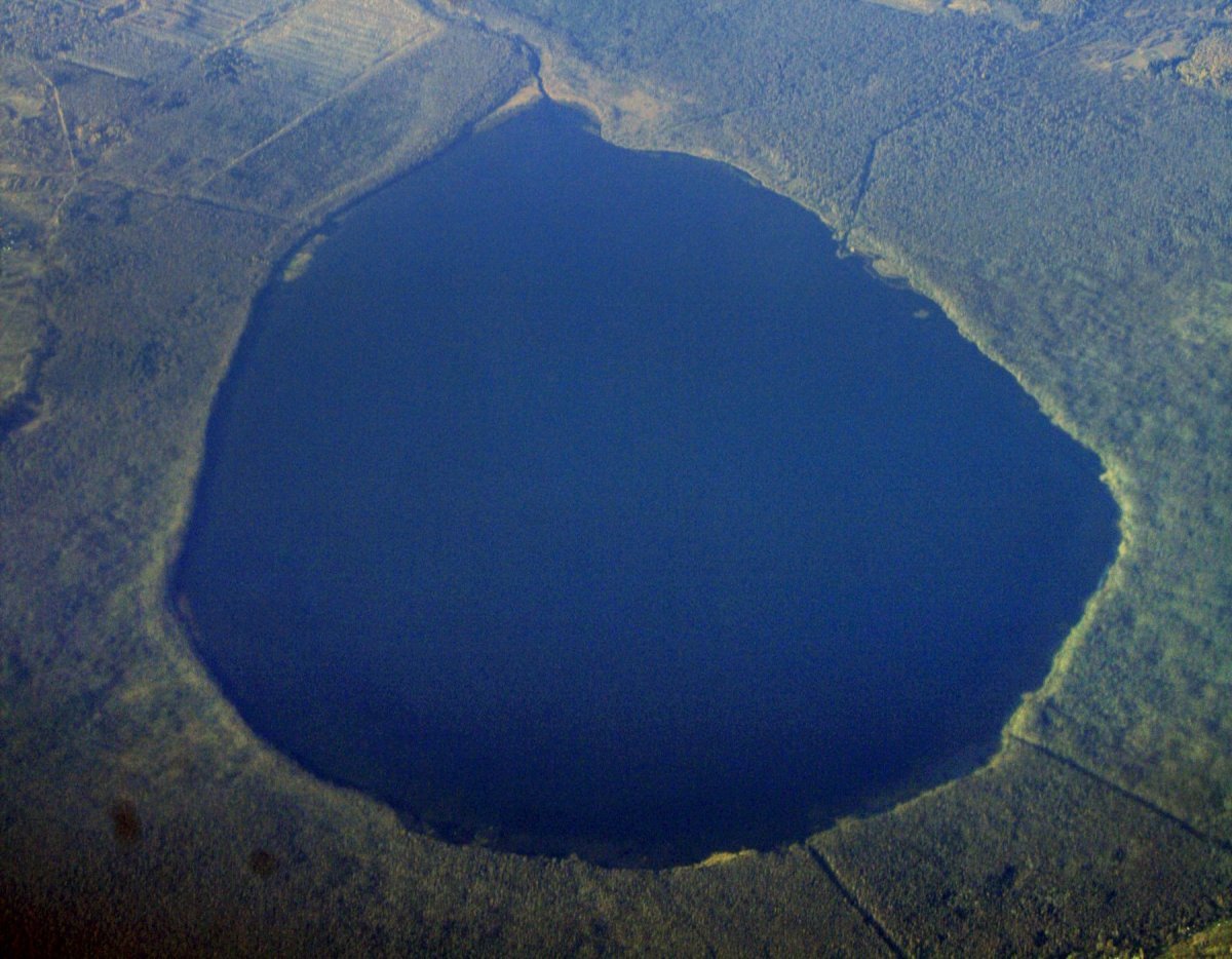 Тростенское озеро (67 фото)
