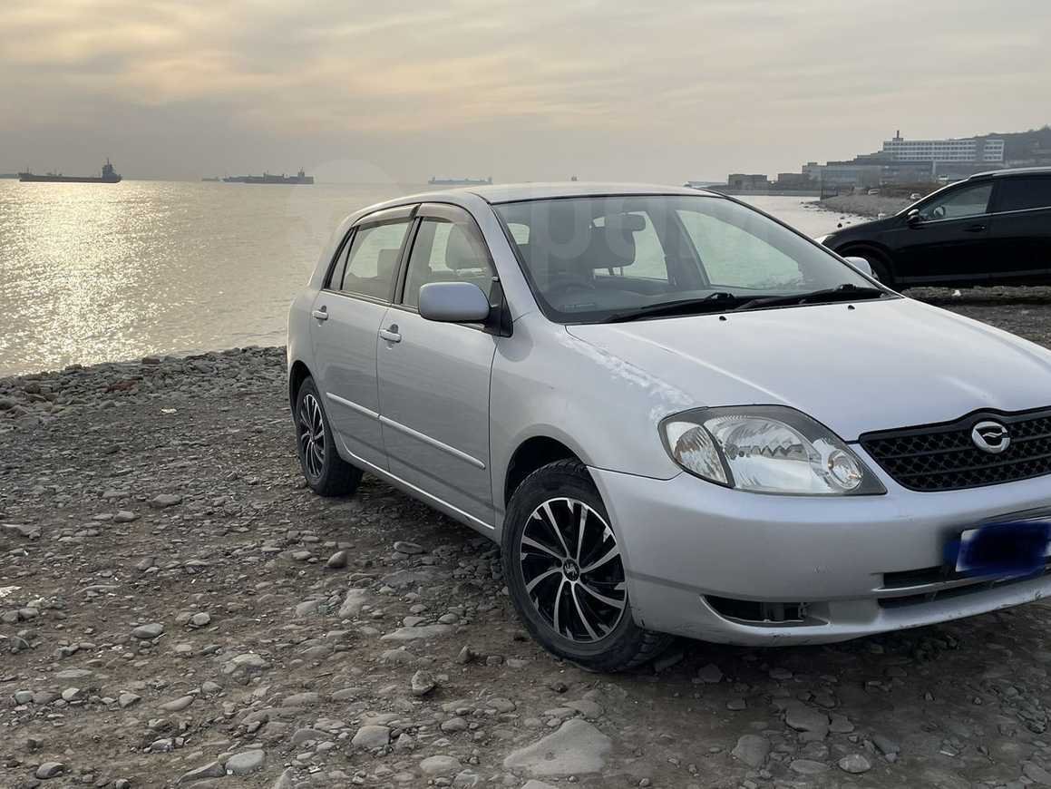 Toyota Runx 2001. Тойота Ранкс 70. Тойота Ранкс АКПП. Тойота Ранкс золотистая.