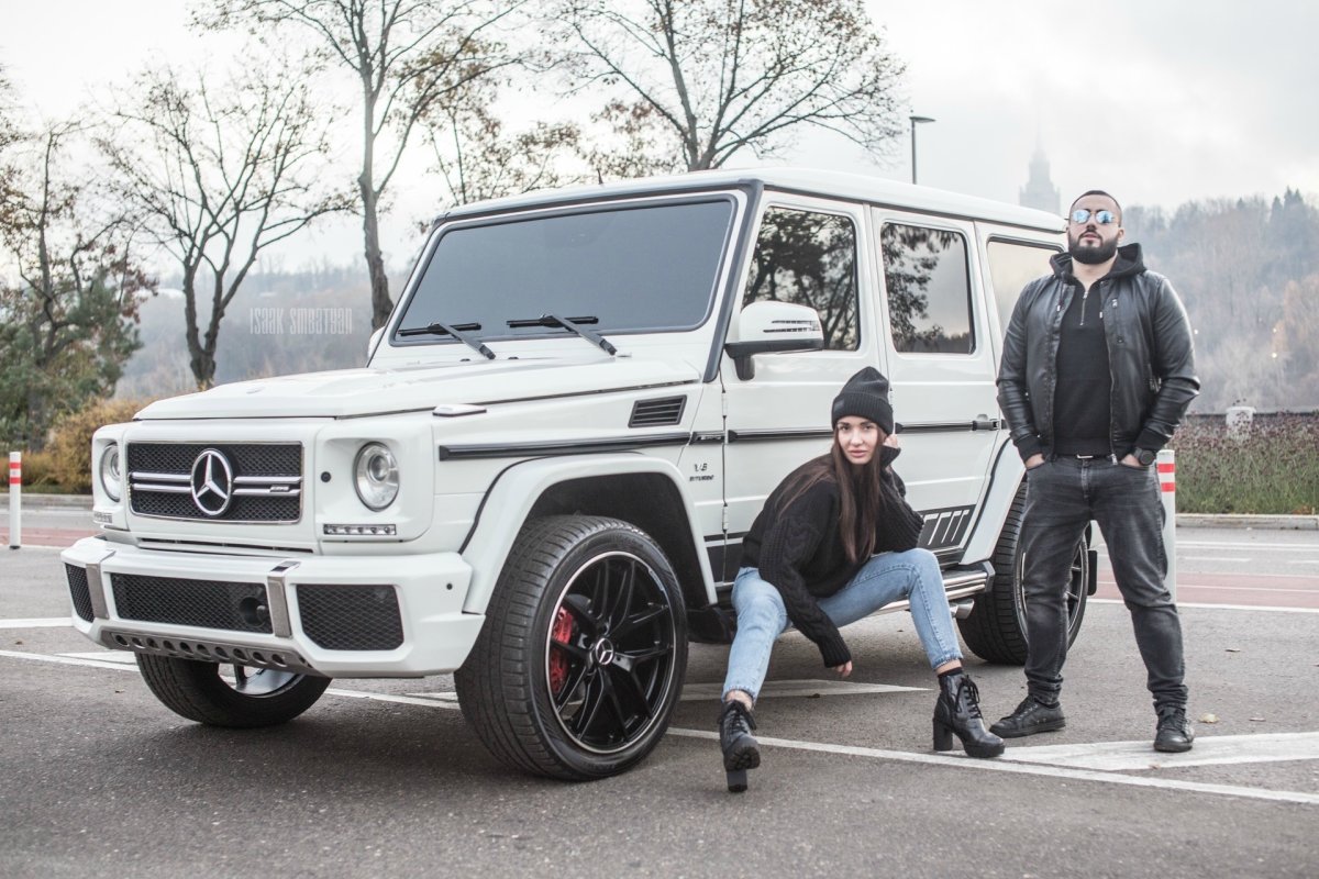 Гелик мужик. Mercedes g63 AMG Бандитский. G 6.3 AMG. Мерседес g63 АМГ И девушки. Mercedes Benz g55 AMG бандит.